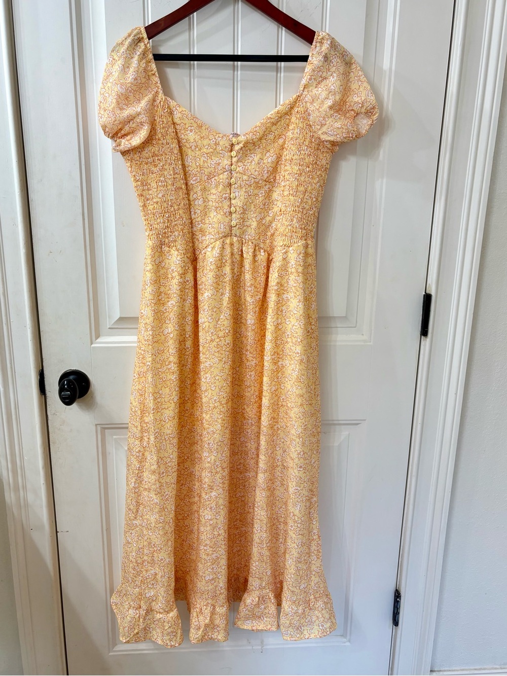 DIZZY LIZZY Yellow Floral Puff-Sleeve Midi Dress with Smocked Bodice